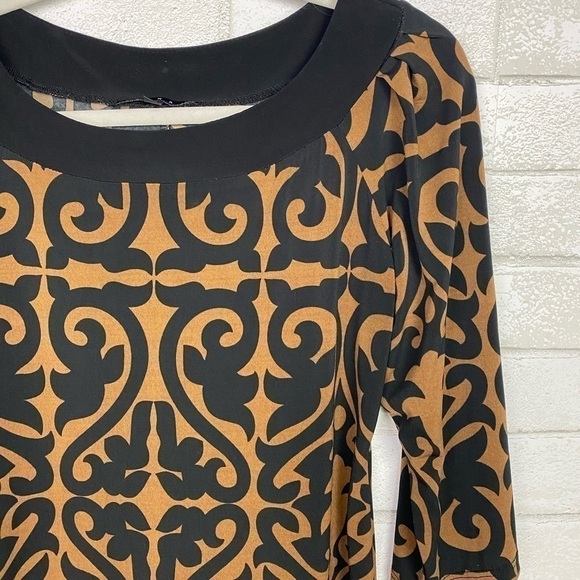 TIANA B. Shift Dress - Picture 2 of 7